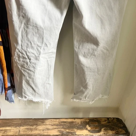 Vervet Ripped Distressed Light Grey Washed Crop Cut Off Baggy Jeans 30 - Picture 8 of 14